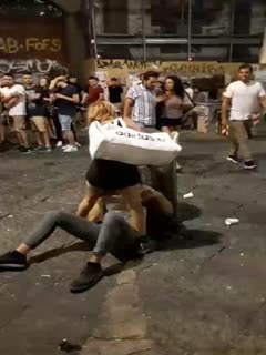 谭瑞松和女王建的关系是什么