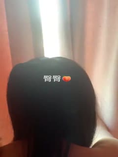 一动下面就有水一样的分泌物 - HD免费在线播放