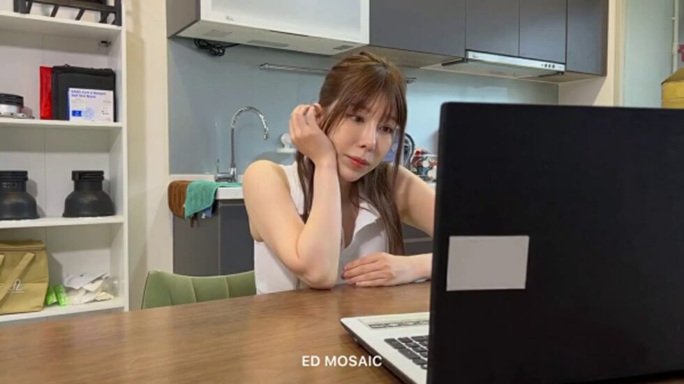 国内午夜国产精品小视频