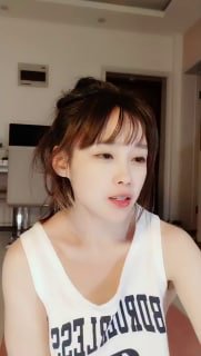 久久亚洲成人精品性色