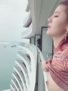 日韩激情电影一区二区在线